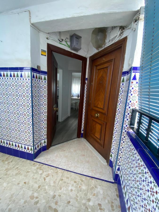 Piso Junto Al Hospital Macarena Apartment Sevilla Bagian luar foto